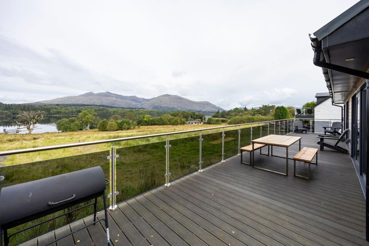 New Build Lodge With Stunning Views Of Loch Awe Hayfield  Dış mekan fotoğraf